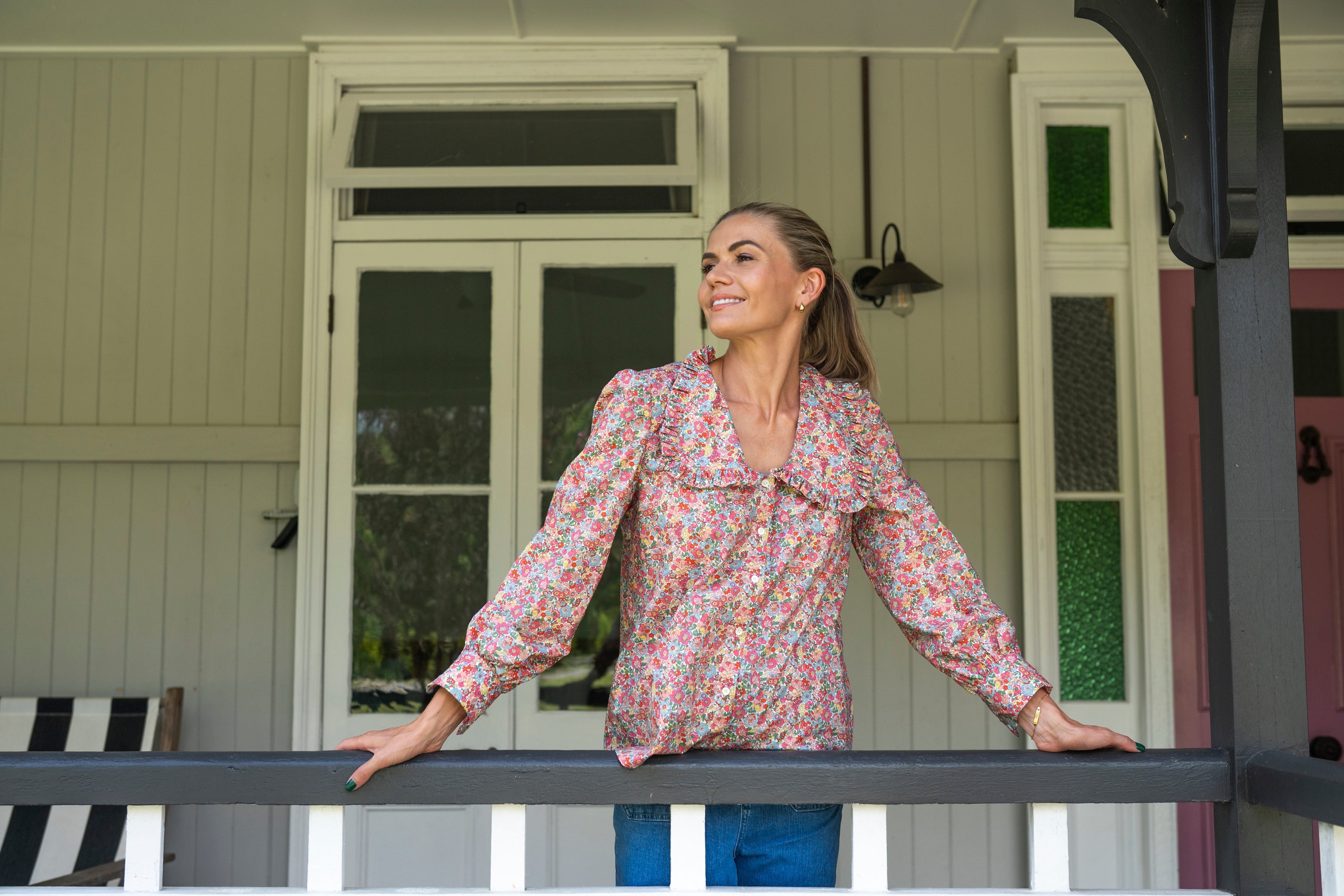 How to Style a Peter Pan Collar Blouse: 4 Ways to Wear It