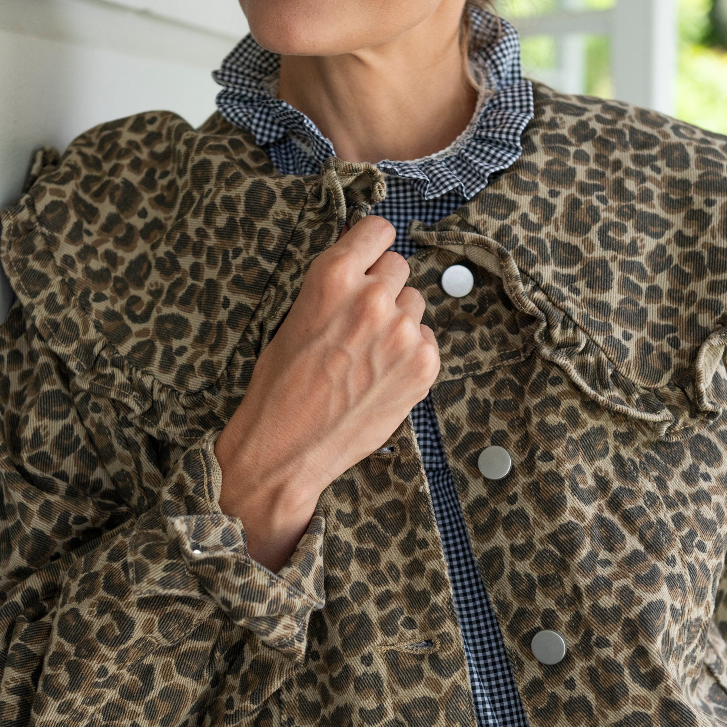 Cropped Denim Jacket with large Peter Pan Collar front view in Leopard Print.  Cropped Autumn Jacket