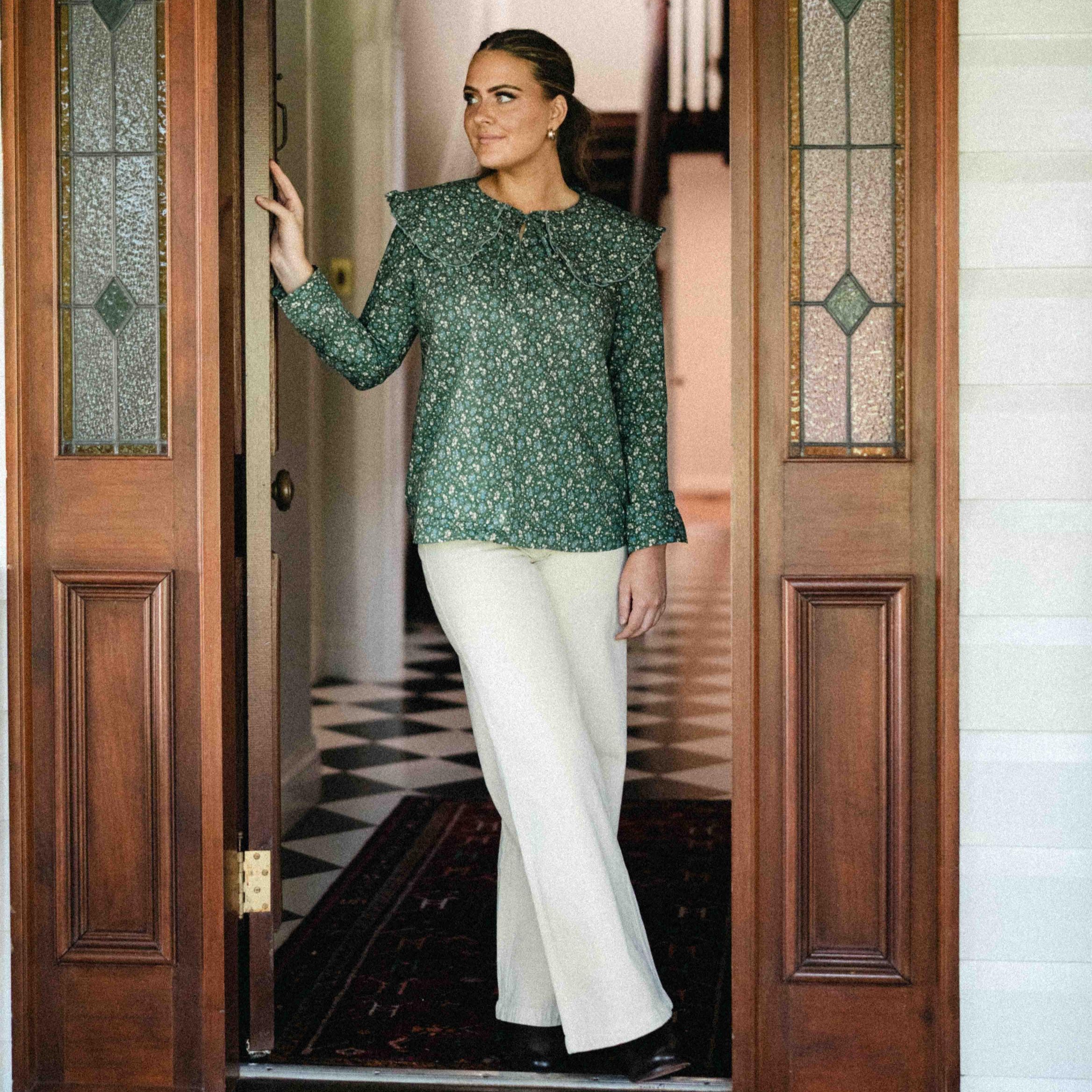 Bottle Green Floral' large Collared Cotton Blouse – side view