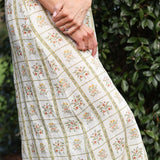clara-linen-dress-close-up-of-print